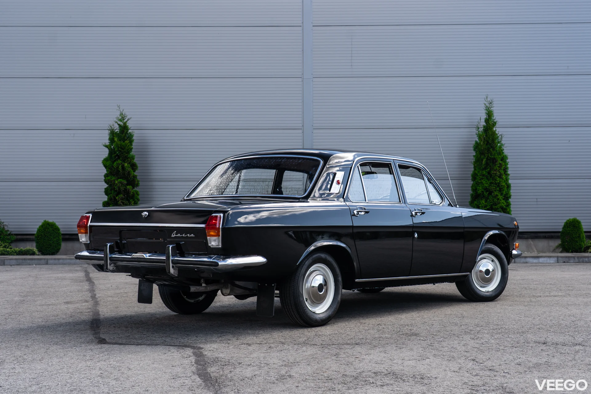 GAZ 24 Volga 2.4 70kW