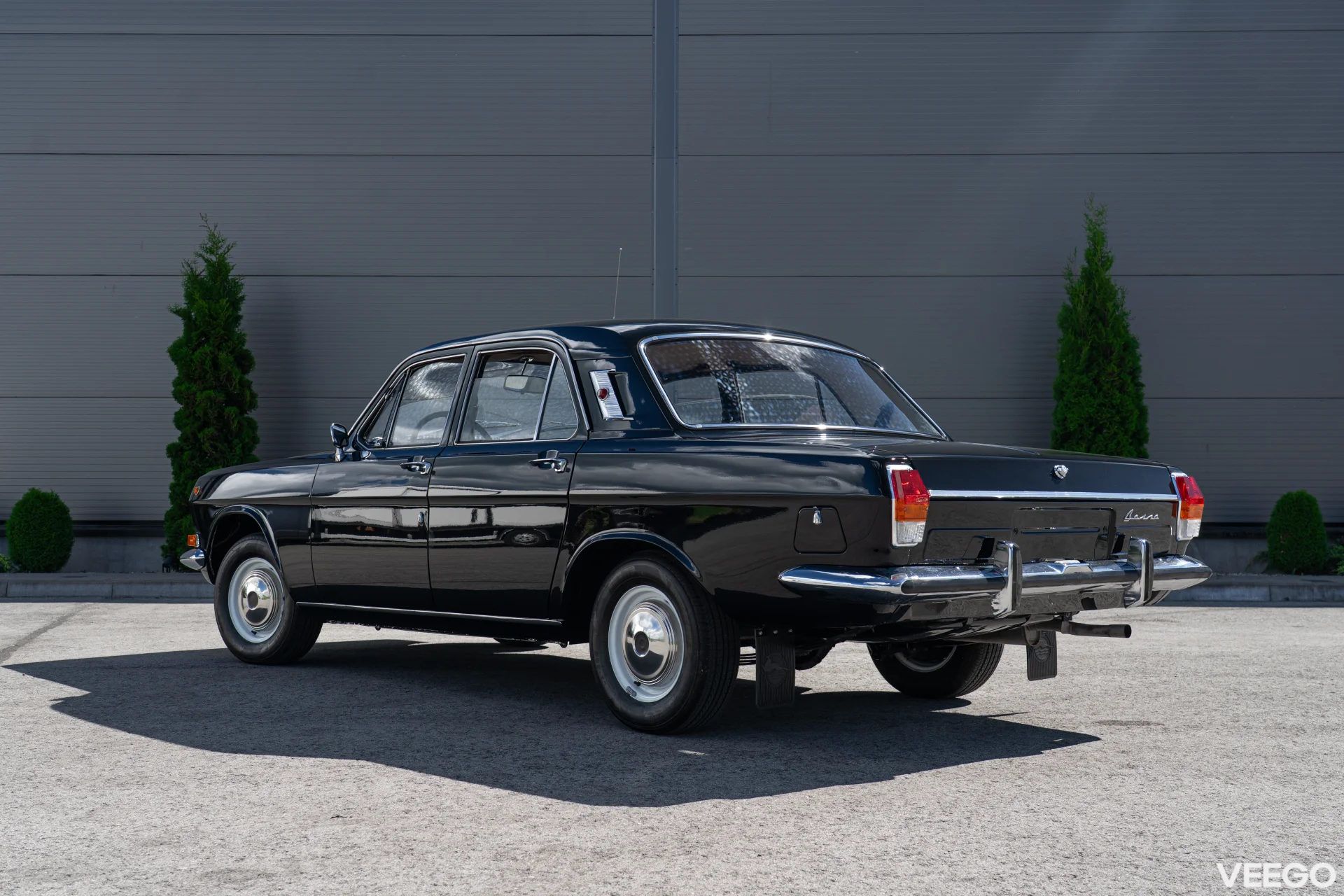 GAZ 24 Volga 2.4 70kW