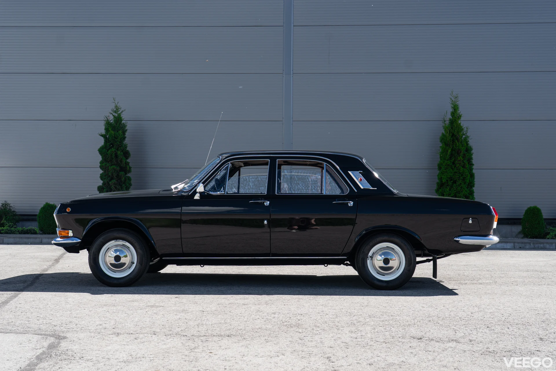 GAZ 24 Volga 2.4 70kW