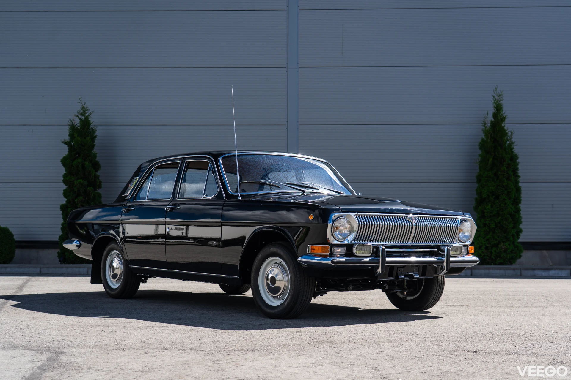 GAZ 24 Volga 2.4 70kW