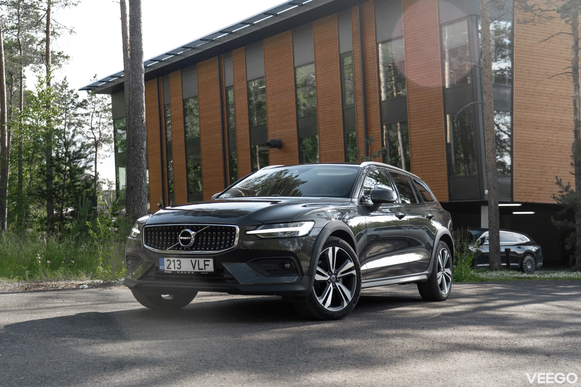 Volvo V60 Cross Country 2.0 145kW