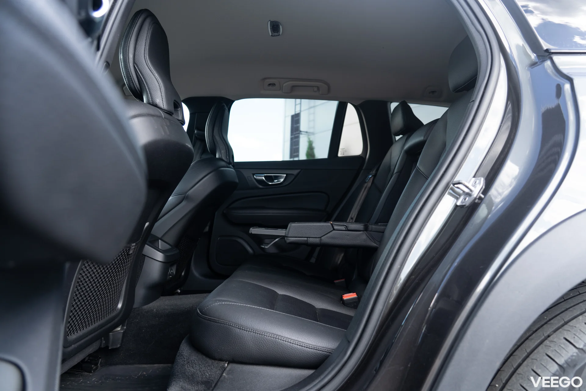 Volvo V60 Cross Country 2.0 145kW