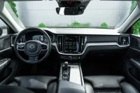 Volvo V60 Cross Country 2.0 145kW thumbnail
