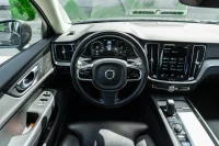 Volvo V60 Cross Country 2.0 145kW thumbnail