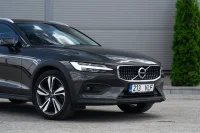 Volvo V60 Cross Country 2.0 145kW thumbnail