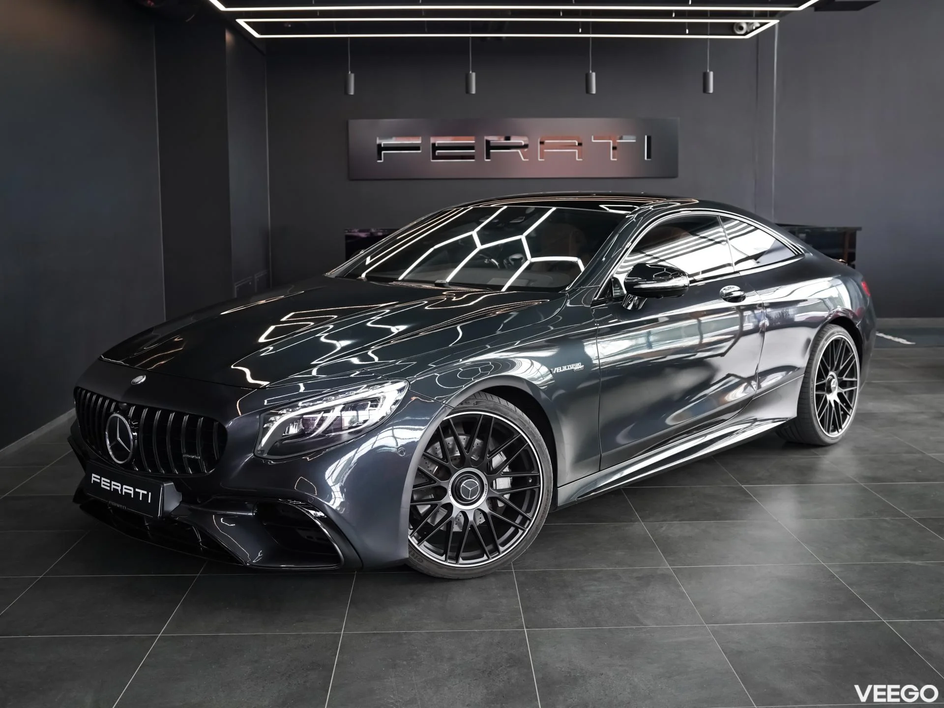 Mercedes-Benz S500 4.7 335kW