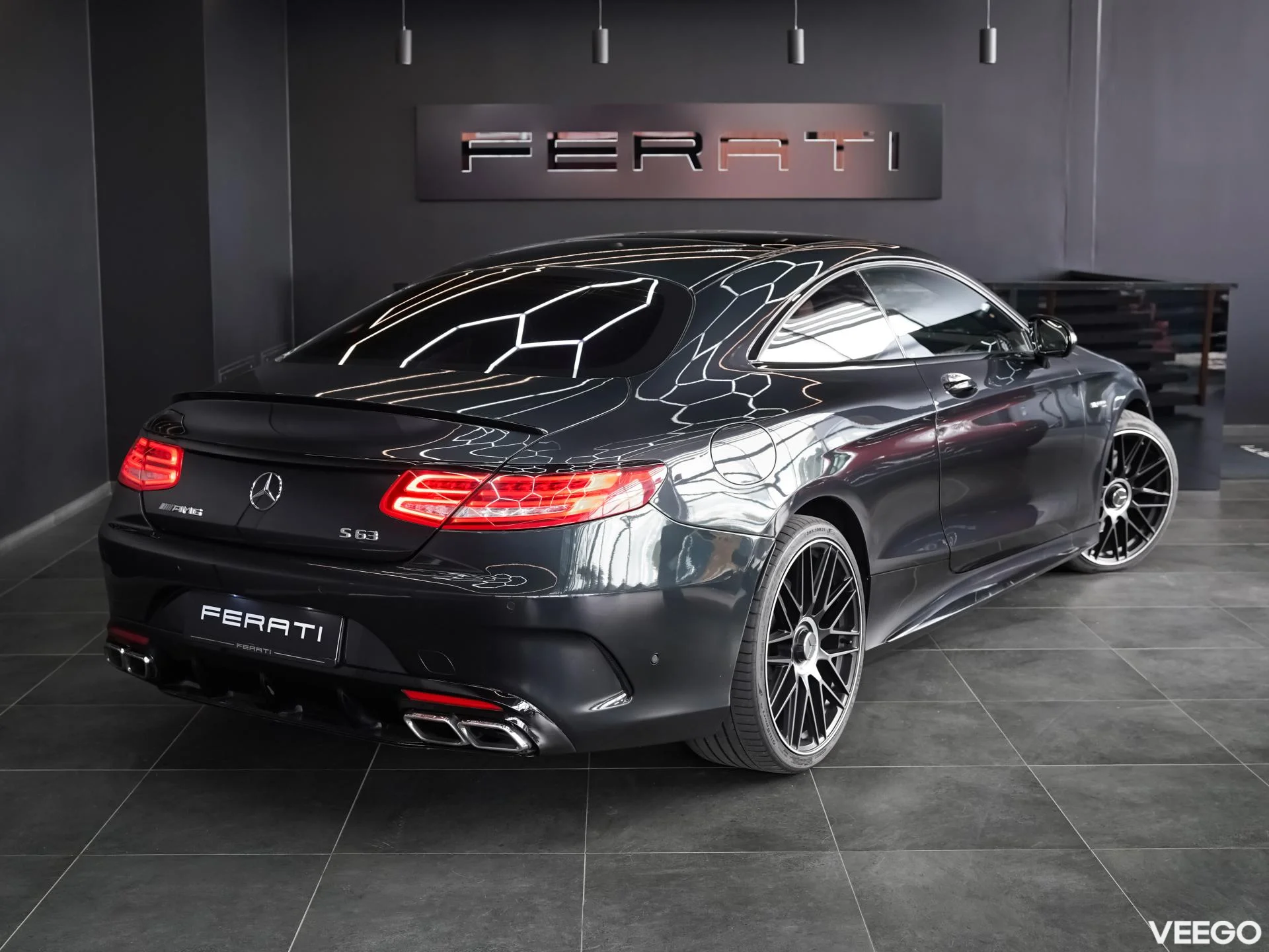 Mercedes-Benz S500 4.7 335kW
