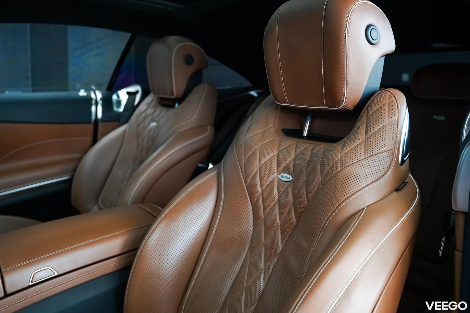 Mercedes-Benz S500 4.7 335kW