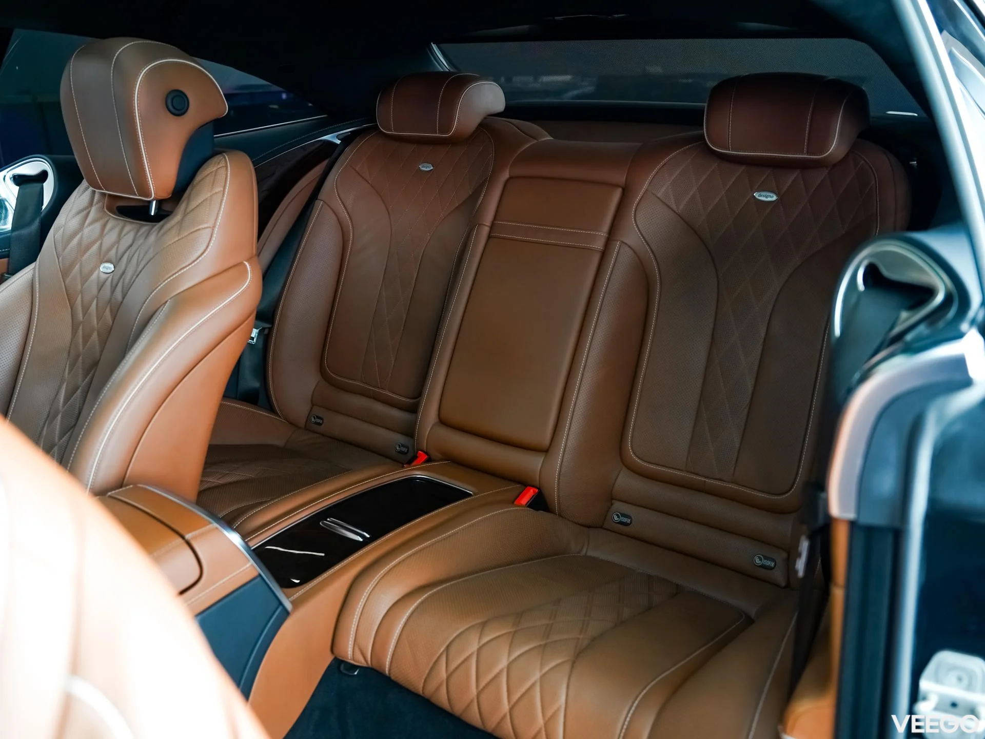 Mercedes-Benz S500 4.7 335kW