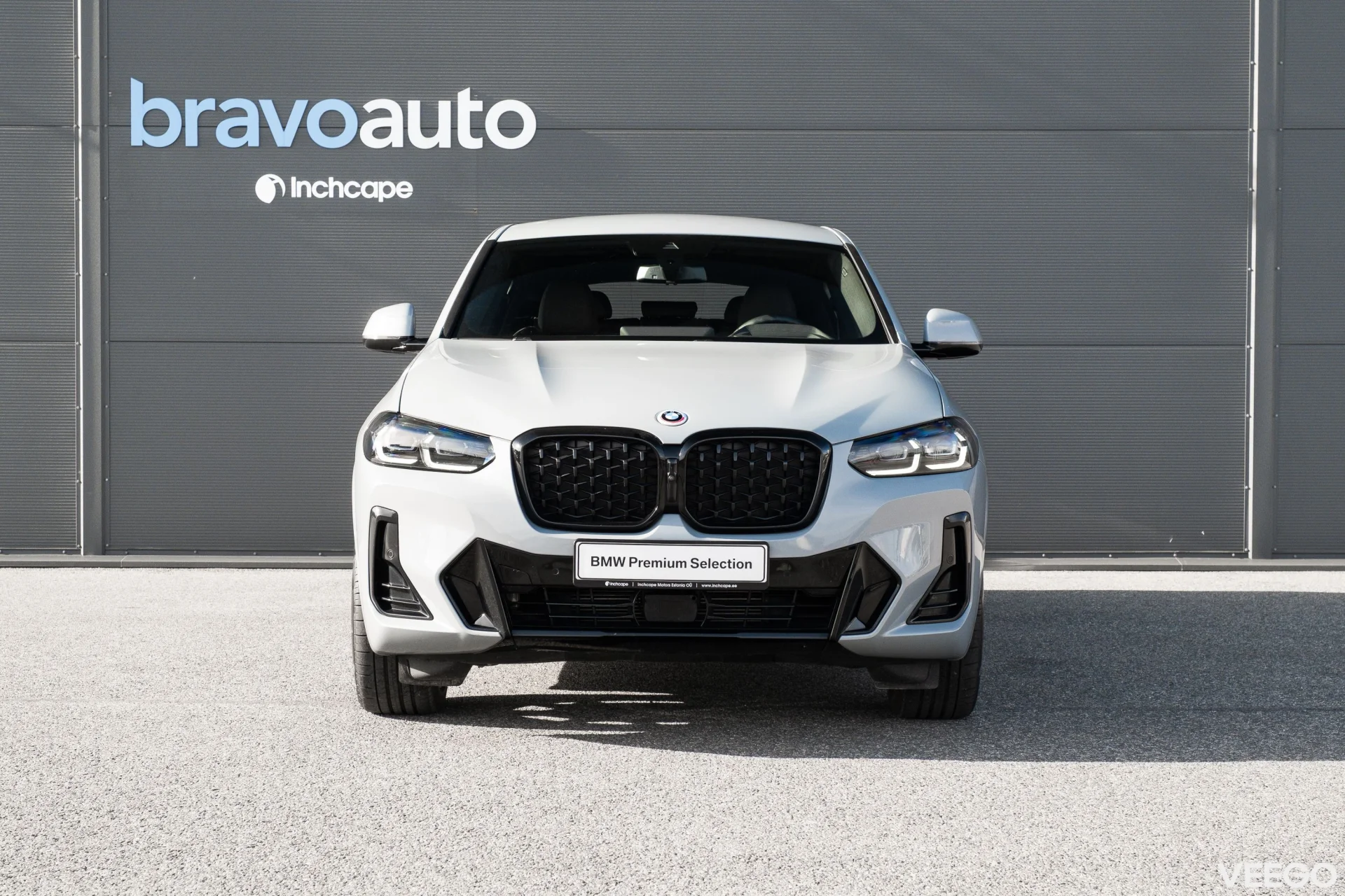 BMW X4 xDrive20i MHEV M-Sportpakett 2 135kW