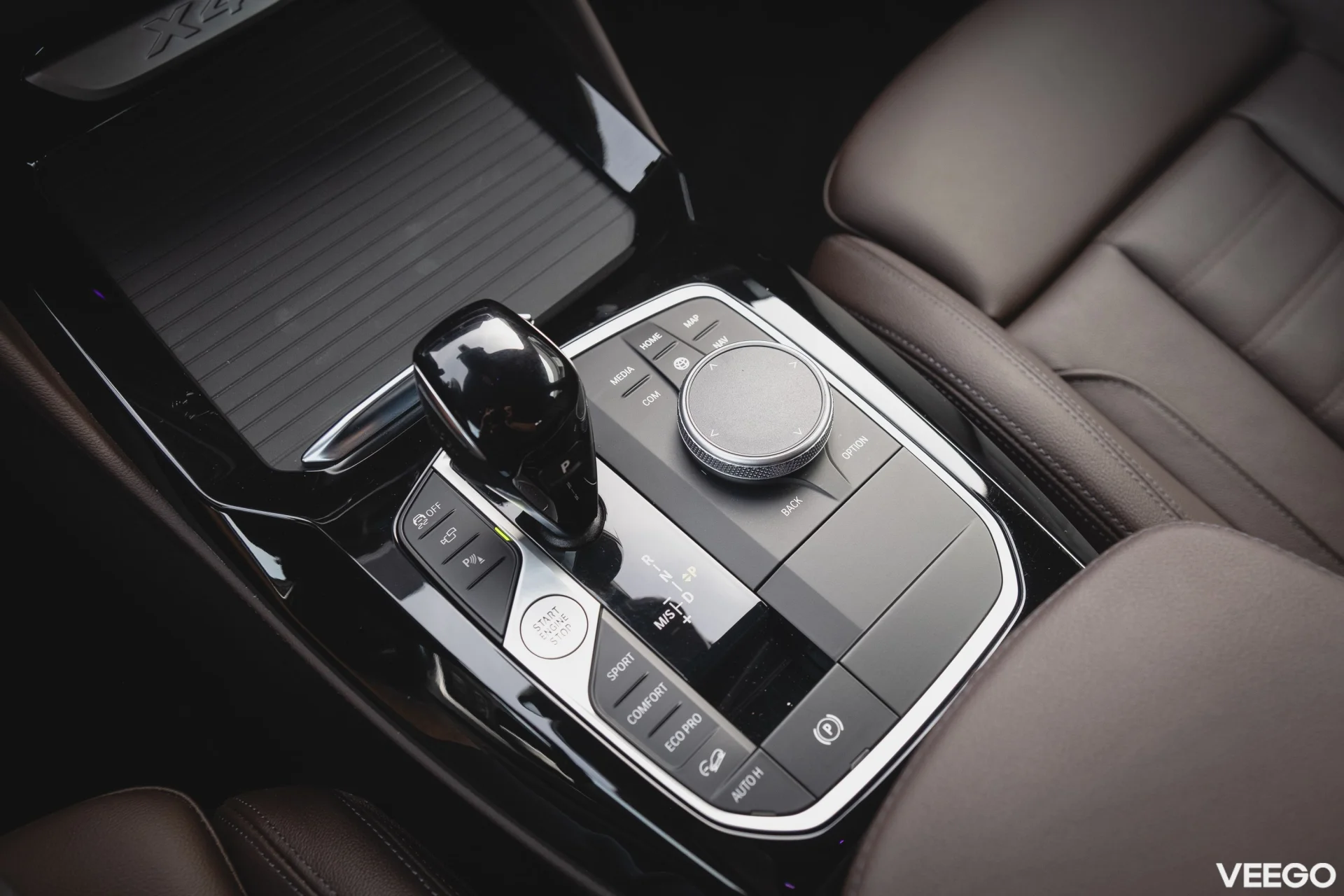 BMW X4 xDrive20i MHEV M-Sportpakett 2 135kW