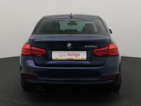 BMW 330 2 135kW thumbnail