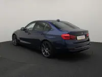 BMW 330 2 135kW thumbnail