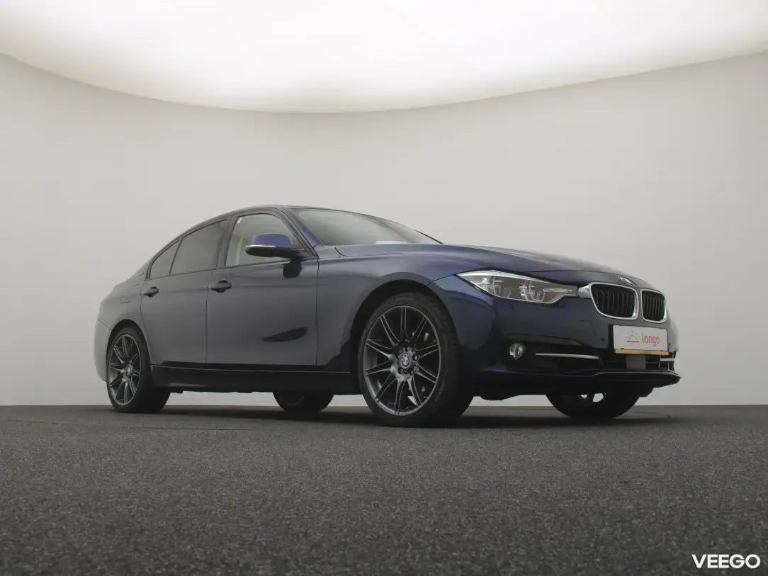 BMW 330 2 135kW