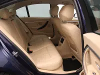 BMW 330 2 135kW thumbnail