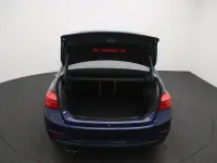 BMW 330 2 135kW thumbnail