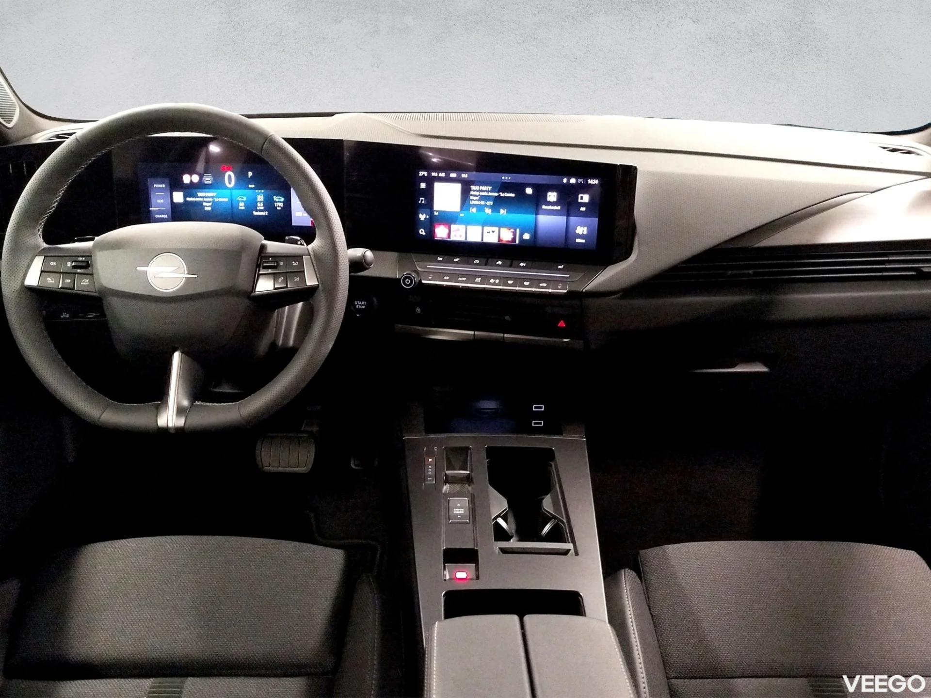 Opel ASTRA SPORTS TOURER ST Edition BlueHDi 130 AT8 100kW