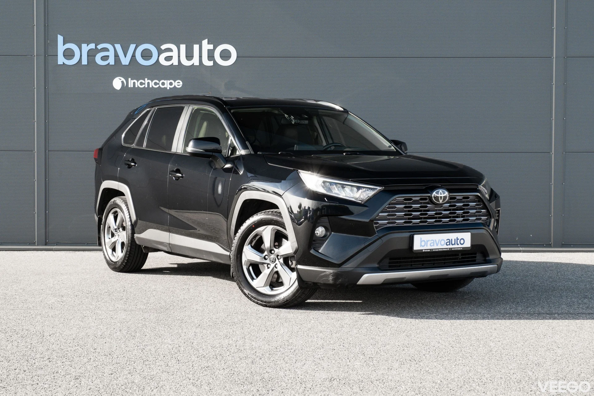 Toyota RAV4 Luxury Plus 2 129kW