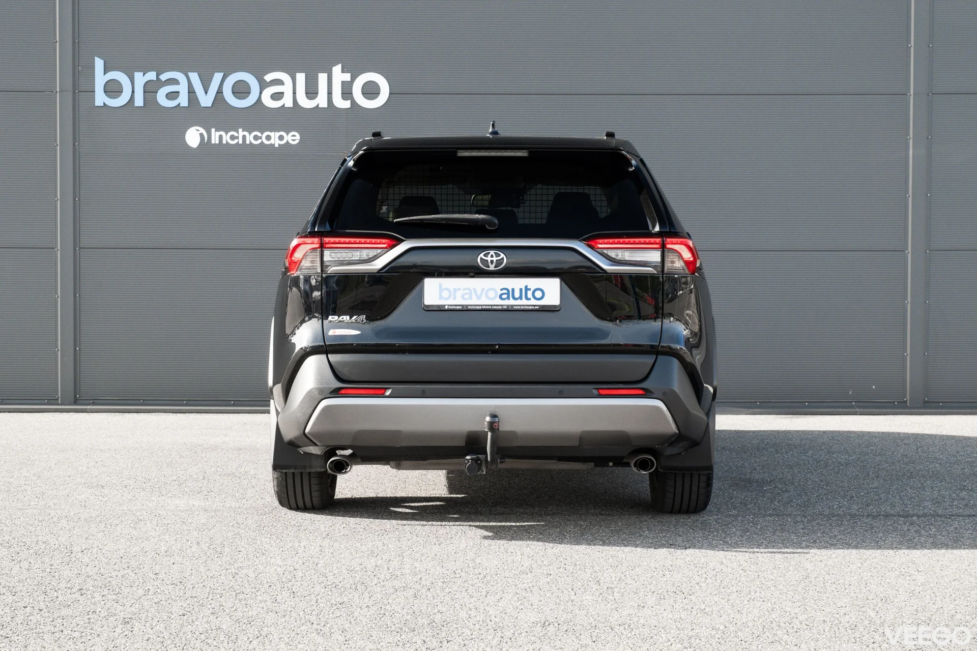 Toyota RAV4 Luxury Plus 2 129kW