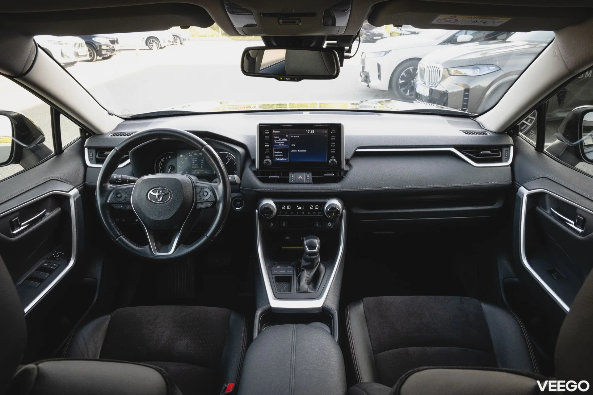 Toyota RAV4 Luxury Plus 2 129kW