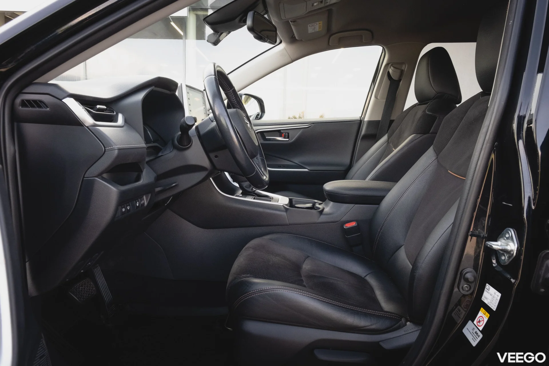 Toyota RAV4 Luxury Plus 2 129kW