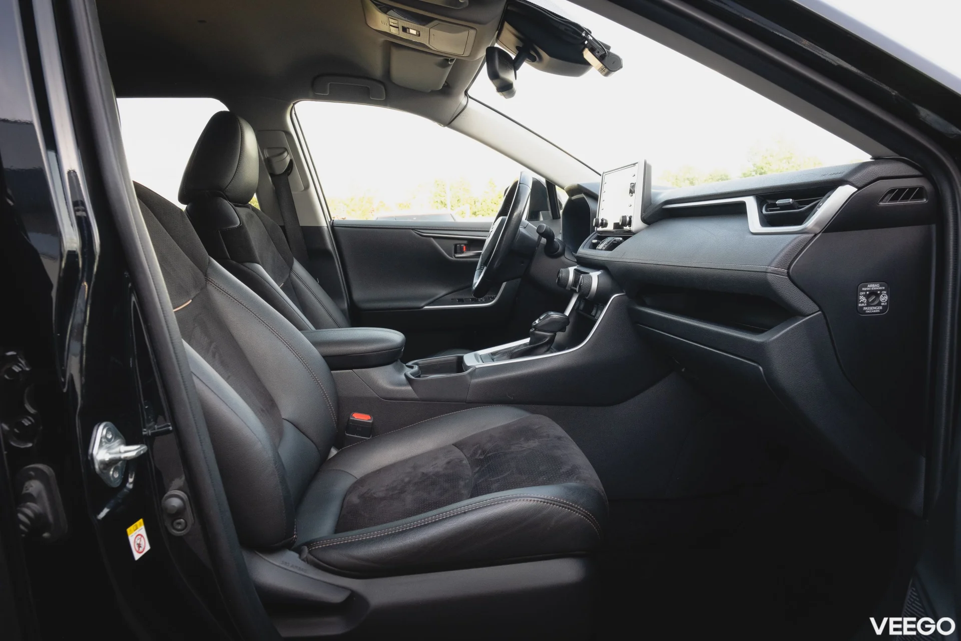 Toyota RAV4 Luxury Plus 2 129kW