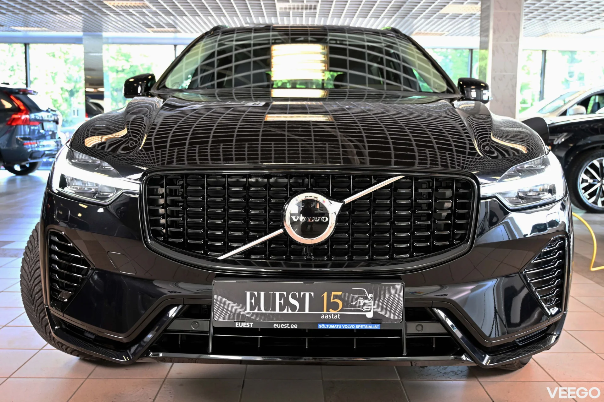 Volvo XC60 AWD LUXURY DARK PLUS INTELLI SAFE 2 293kW