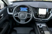 Volvo XC60 AWD LUXURY DARK PLUS INTELLI SAFE 2 293kW thumbnail