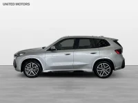 BMW iX1 xDrive30 M Sport Drag Rattvärme Drive/Park Assist 0kW thumbnail