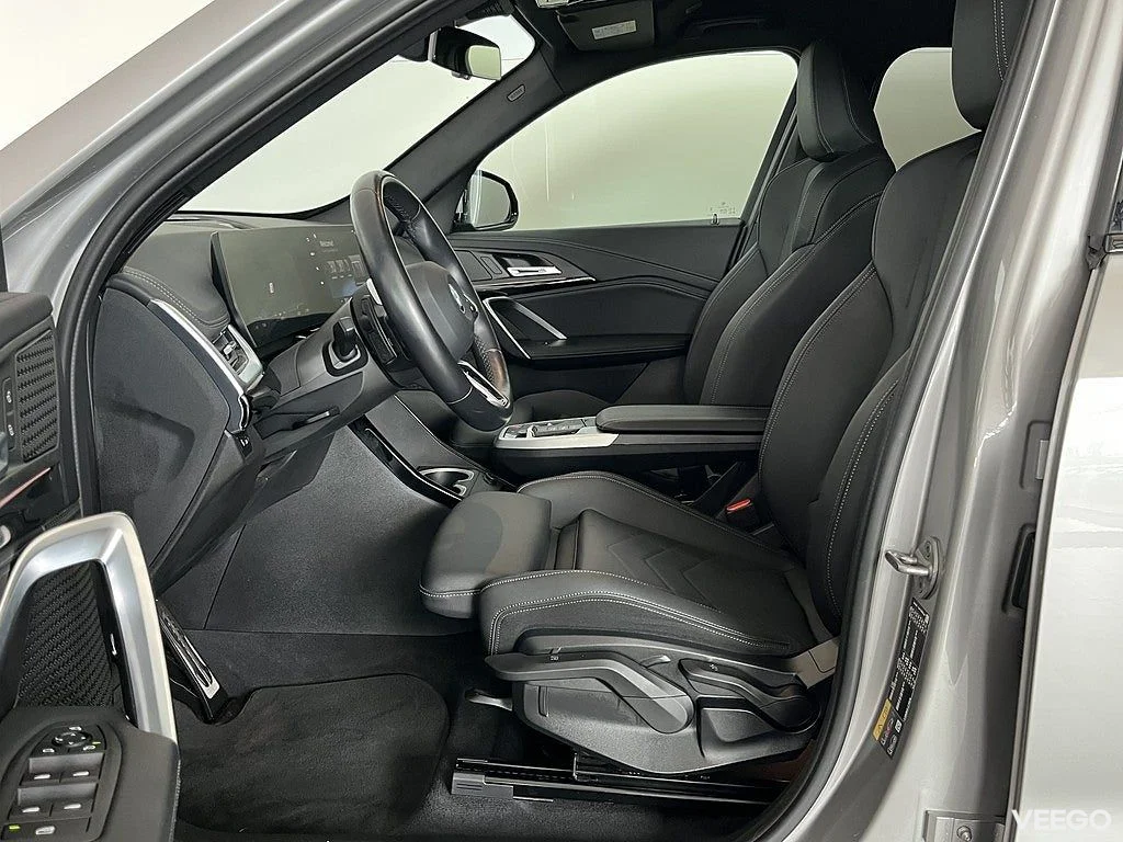 BMW iX1 xDrive30 M Sport Drag Rattvärme Drive/Park Assist 0kW