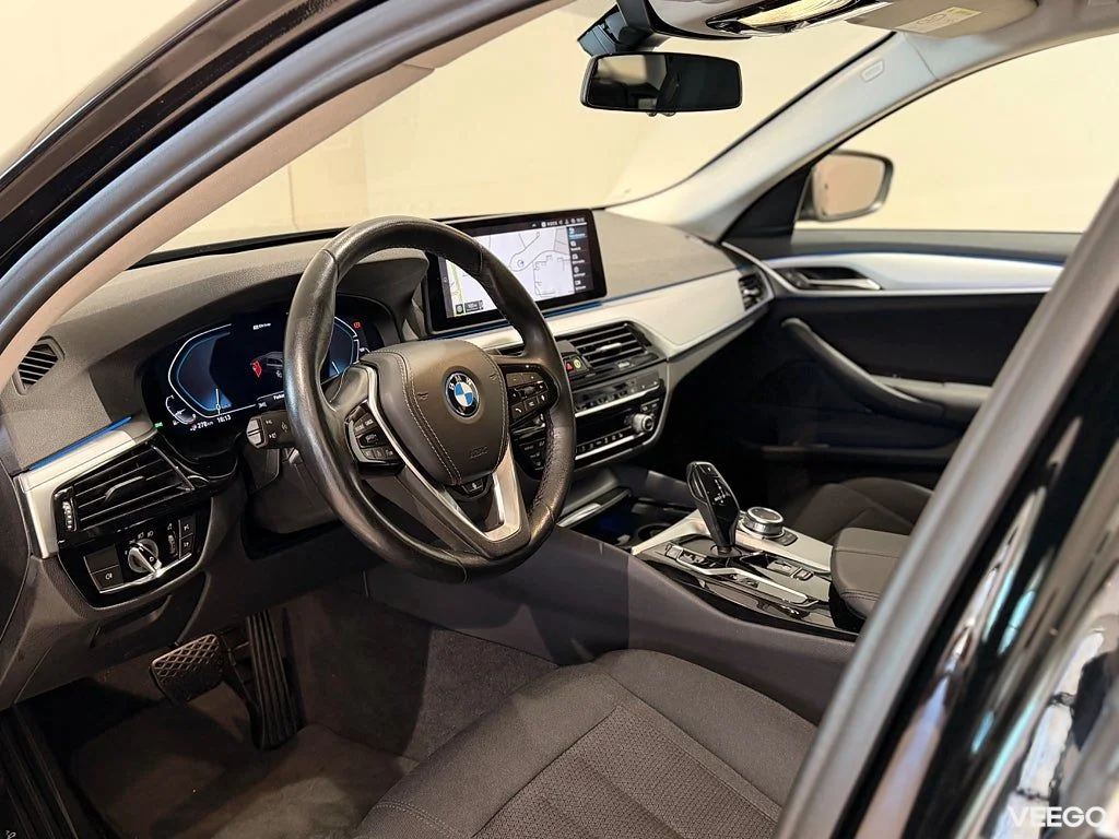 BMW 530 xDrive, Värmare, Backkamera, Navigator 0kW