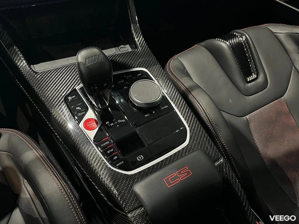 BMW M4 CS 550hk Carbon Keramiska Bromsar 404kW