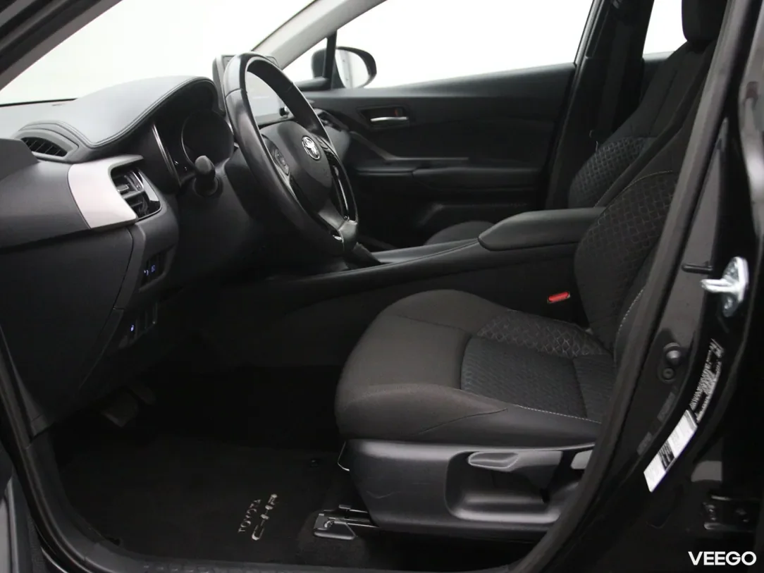 Toyota C-HR 1.8 72kW