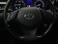 Toyota C-HR 1.8 72kW thumbnail