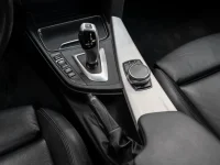 BMW 320 2.0 140kW thumbnail
