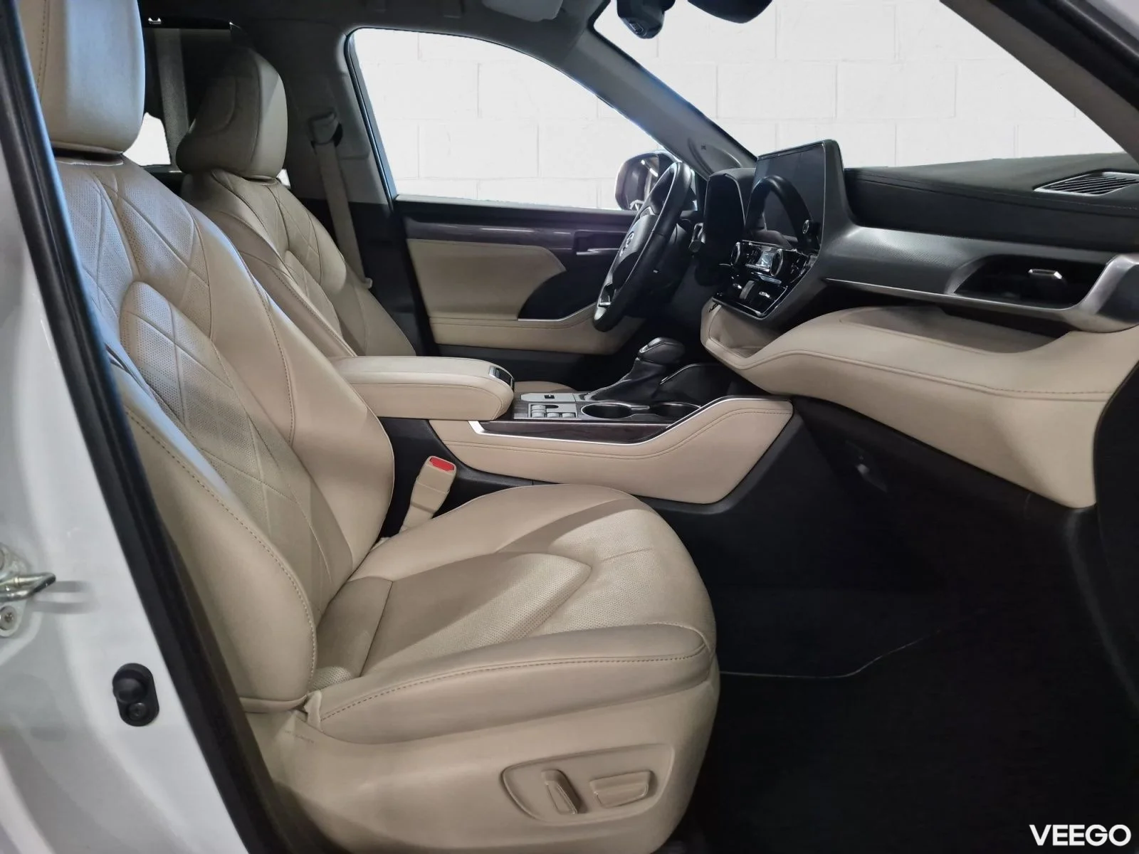 Toyota Highlander Premium AWD 2.5 140kW