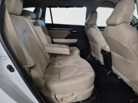 Toyota Highlander Premium AWD 2.5 140kW thumbnail