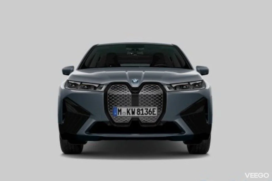 BMW iX Sportpakett 240kW