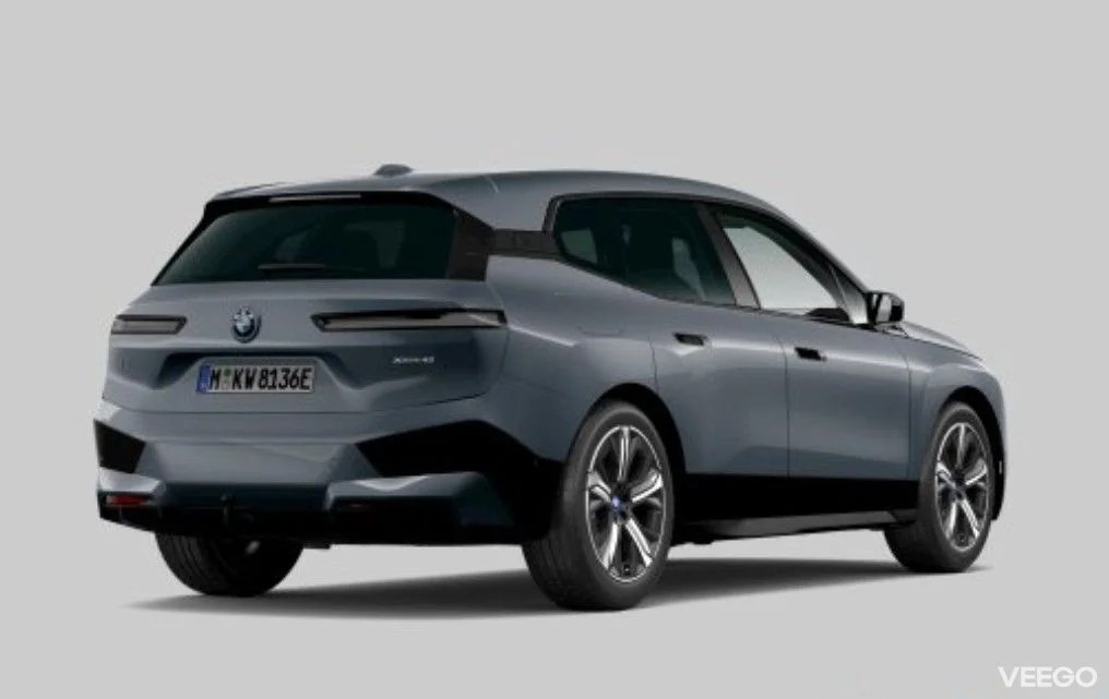 BMW iX Sportpakett 240kW