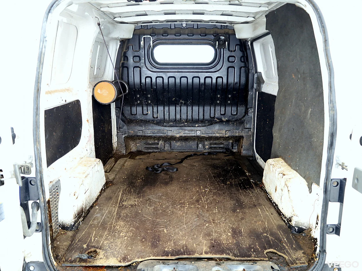 Nissan NV200 1.5 63kW
