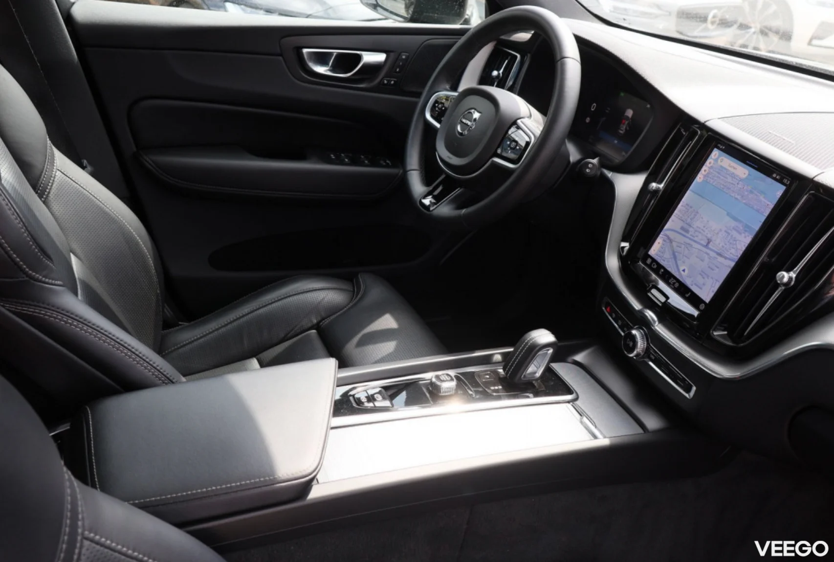 Volvo XC60 R Design 2 173kW