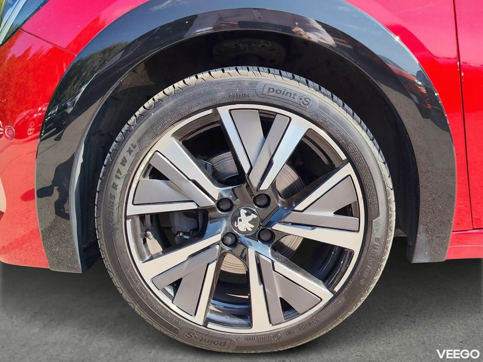 Peugeot 208 74kW
