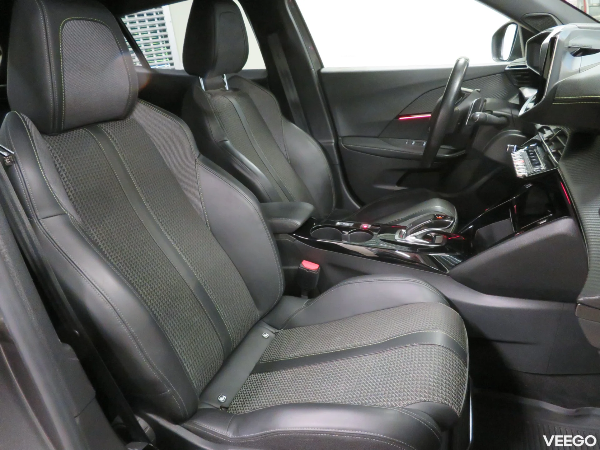 Peugeot 2008 1.5 96kW