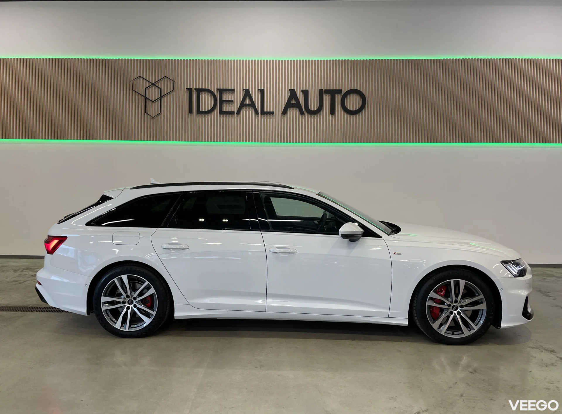 Audi A6 Avant 55TFSI e quattro S-Line Facelift 2 195kW