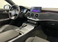 Kia Stinger T-GDI 3.3 269kW thumbnail