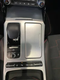 Kia Stinger T-GDI 3.3 269kW thumbnail