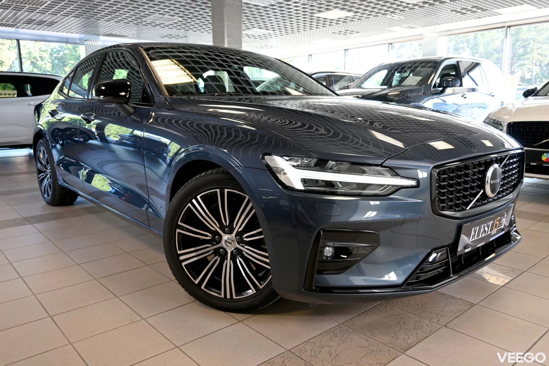 Volvo S60 AWD H&K ULTIMATE DARK INTELLI SAFE 2 184kW