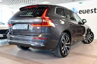 Volvo XC60 AWD 4C H&K BRIGHT LUXURY XENIUM INTELLI SAFE 2 335kW thumbnail