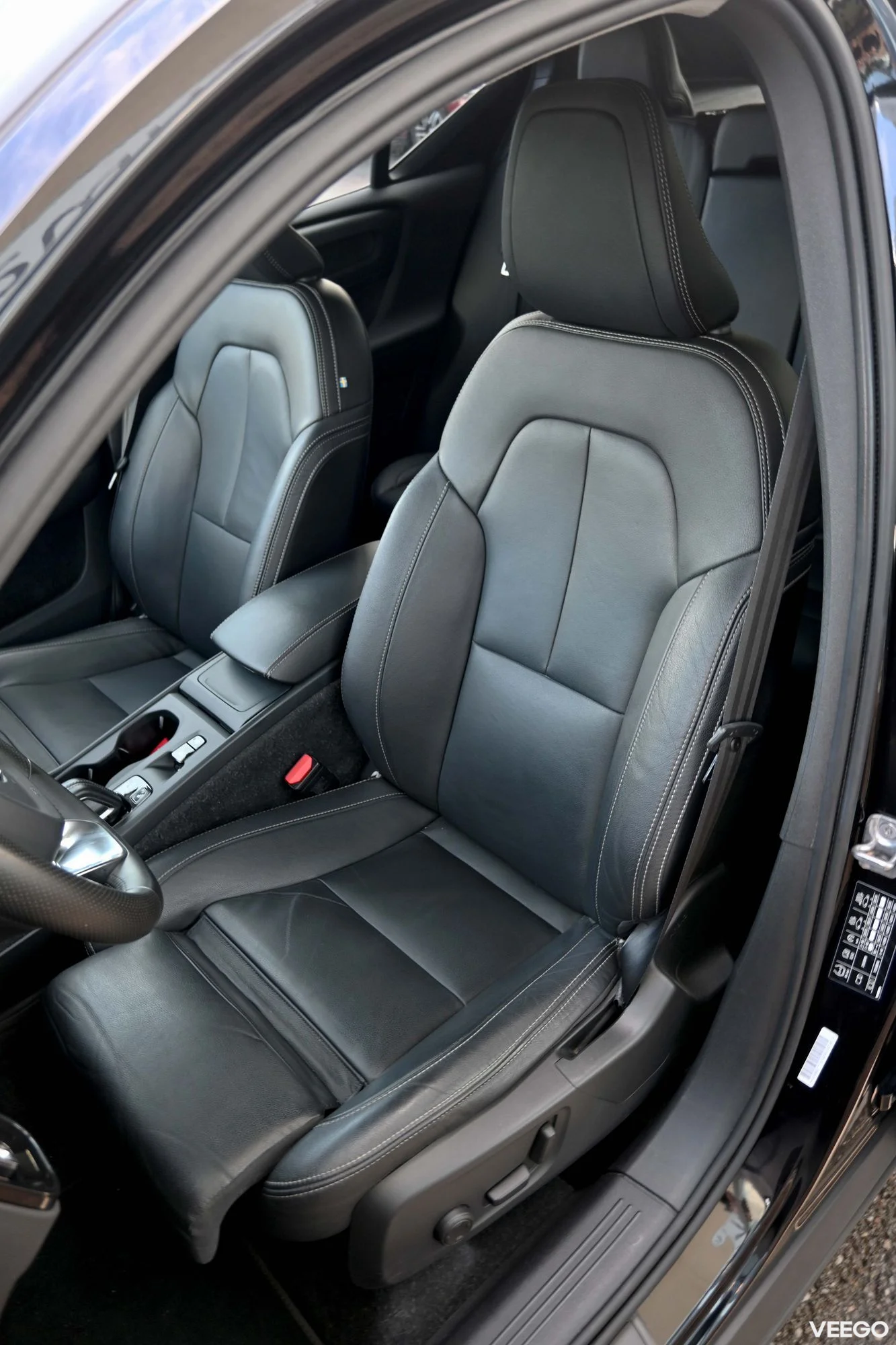 Volvo XC40 AWD INSCRIPTION EXPRESSION INTELLI SAFE 140kW