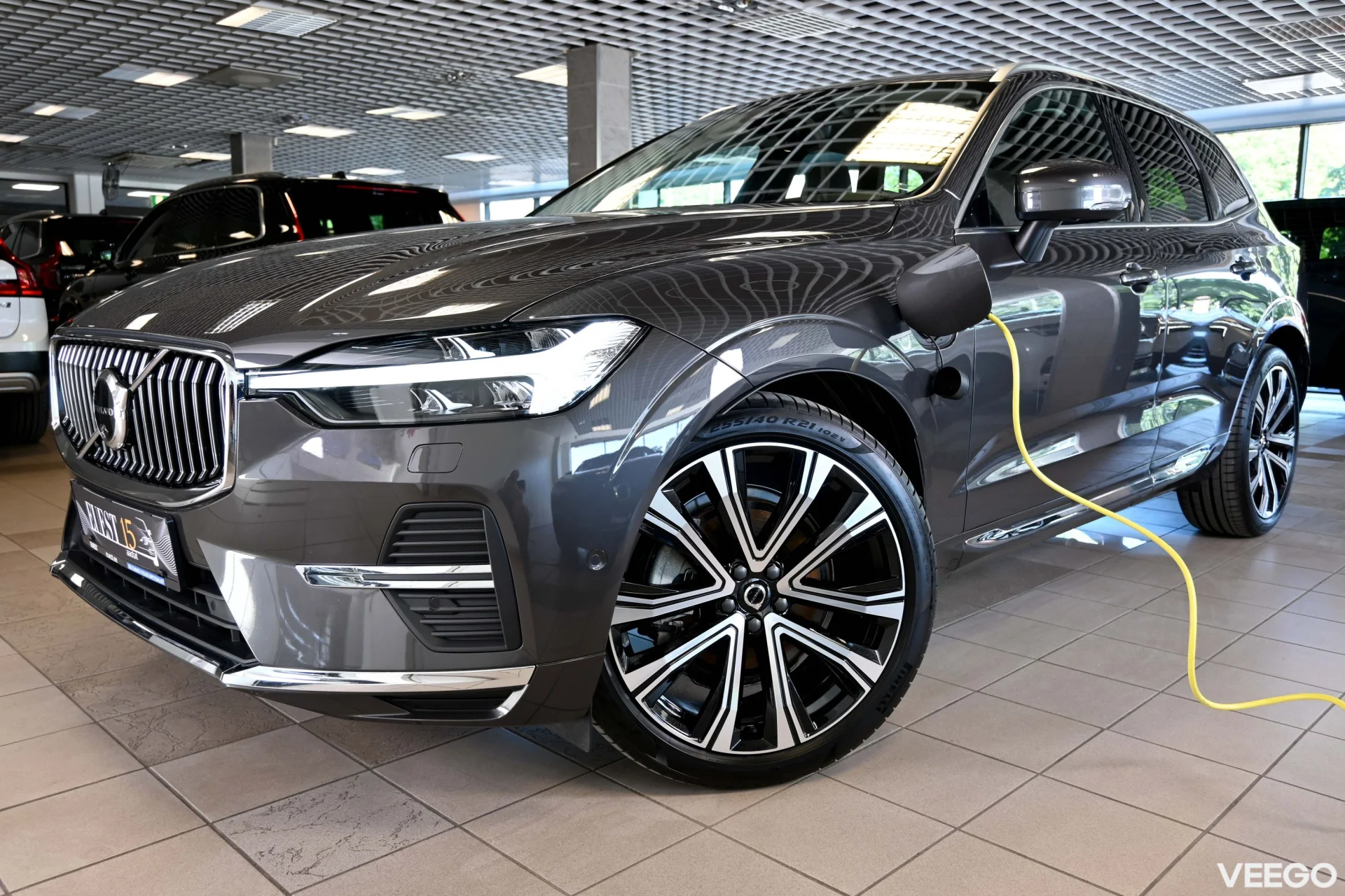 Volvo XC60 AWD 4C H&K BRIGHT LUXURY XENIUM INTELLI SAFE 2 335kW
